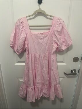 Pink Puff-Sleeve dress